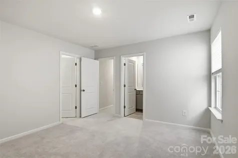 12023 Bishop Castle Drive Charlotte NC 28273