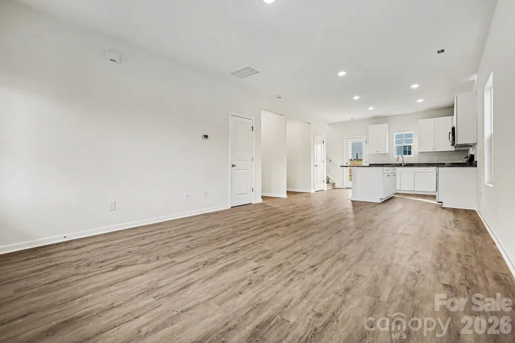 1727 Cloaninger Avenue Statesville NC 28625