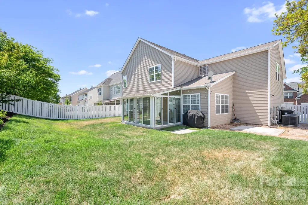 1600 Dartmoor Avenue NW Concord NC 28027