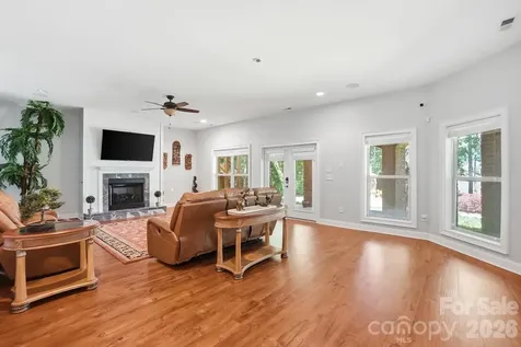 932 Thorn Ridge Lane Clover SC 29710