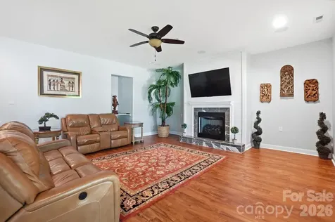932 Thorn Ridge Lane Clover SC 29710