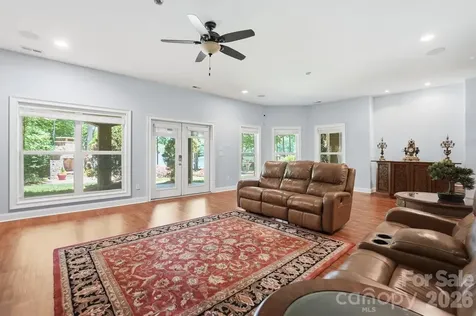 932 Thorn Ridge Lane Clover SC 29710