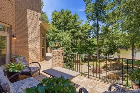 932 Thorn Ridge Lane Clover SC 29710