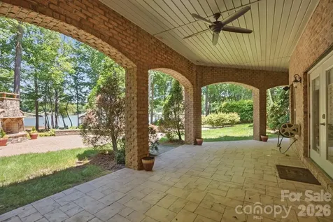 932 Thorn Ridge Lane Clover SC 29710