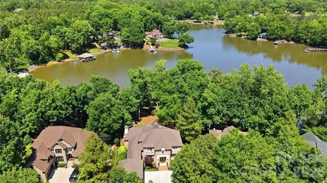 932 Thorn Ridge Lane Clover SC 29710
