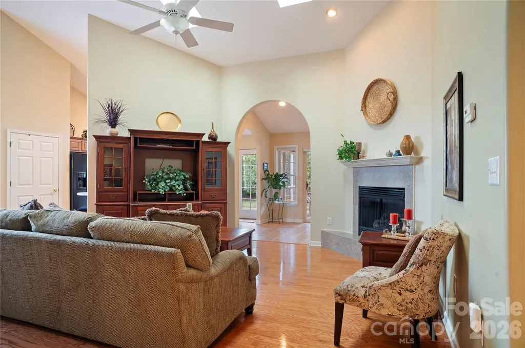 13 Stonebridge Drive Asheville NC 28805