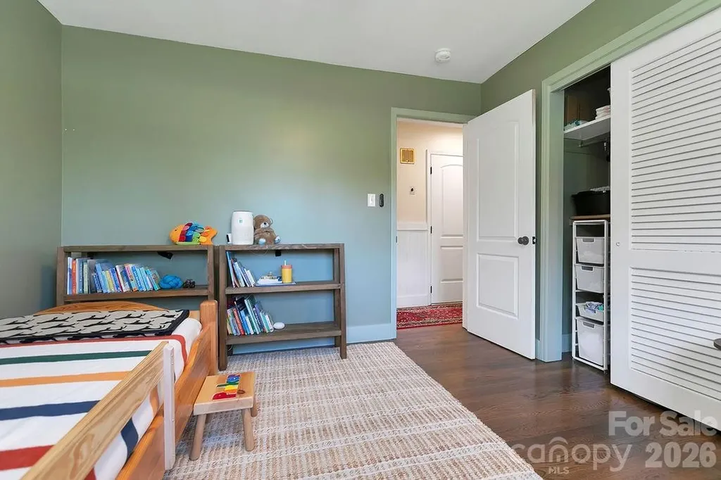 84 Far Hills Terrace Brevard NC 28712
