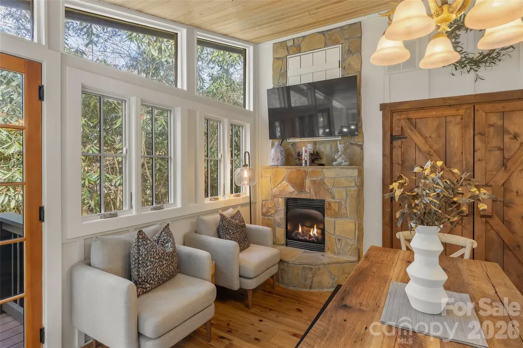 464 Franklin Road Highlands NC 28741