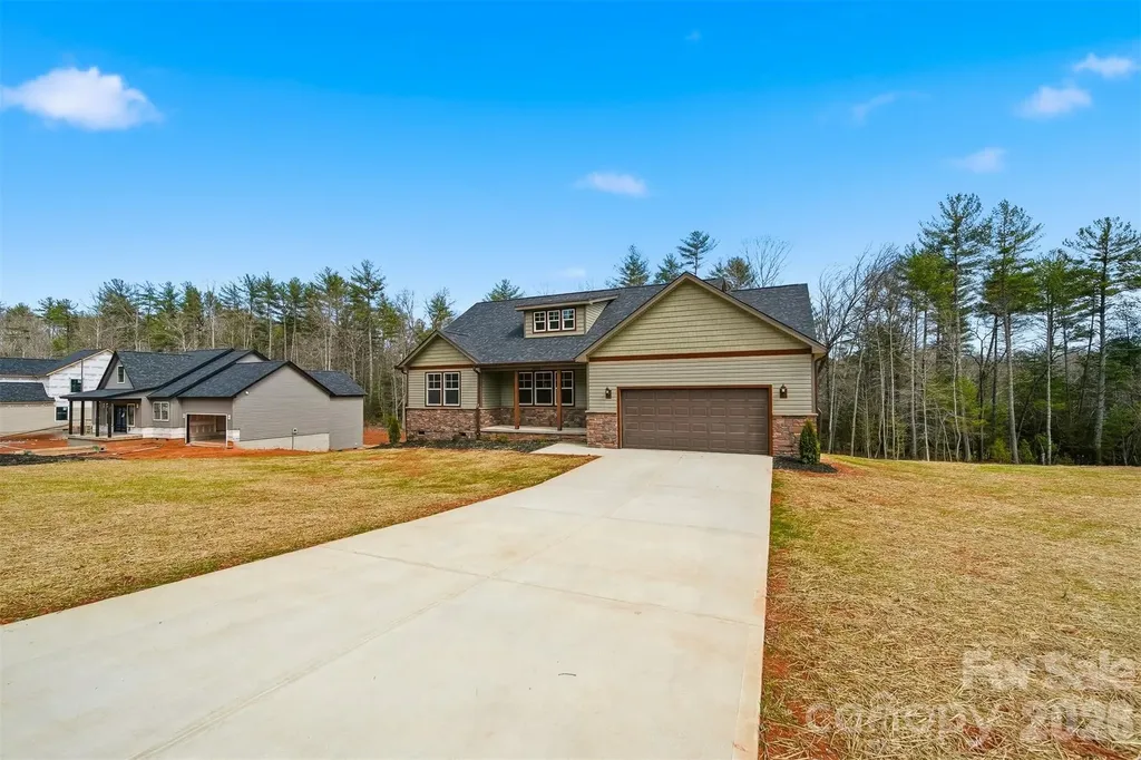 2426 Kimberly Avenue Morganton NC 28655