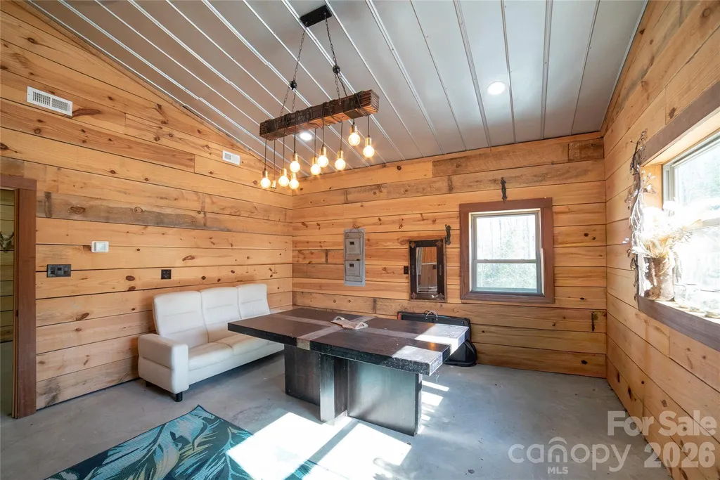 4885 Grandin Road Lenoir NC 28645