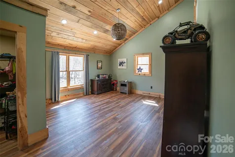 4885 Grandin Road Lenoir NC 28645