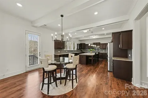 1310 Bershire Lane Charlotte NC 28262