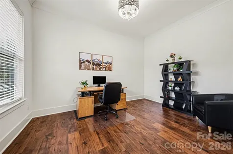 1310 Bershire Lane Charlotte NC 28262
