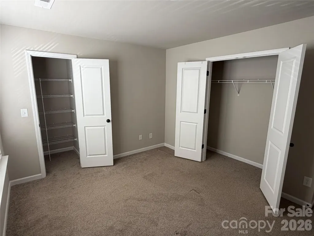 4112 Stoneygreen Lane Charlotte NC 28215