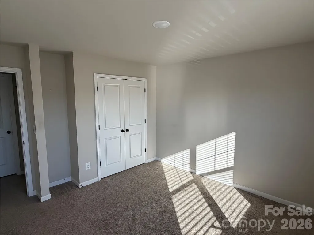 4112 Stoneygreen Lane Charlotte NC 28215