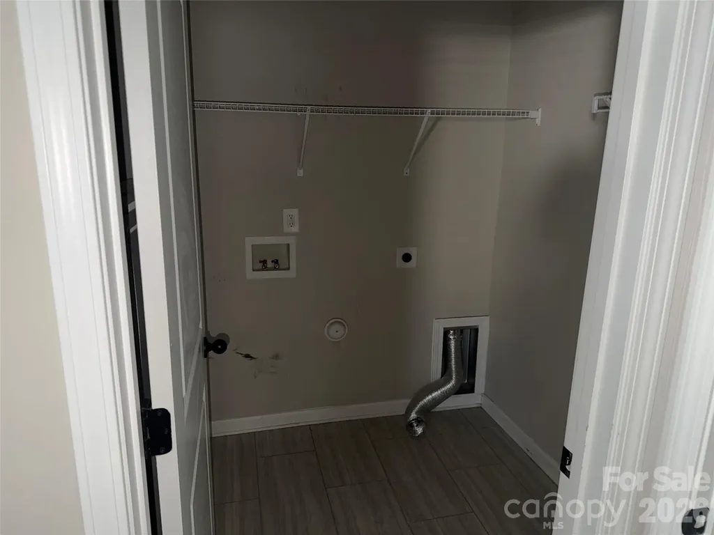 4112 Stoneygreen Lane Charlotte NC 28215