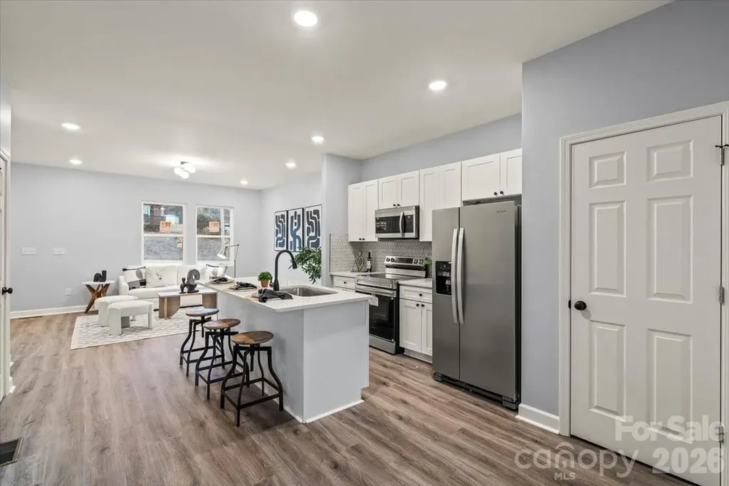 533 Crowell Avenue Statesville NC 28677