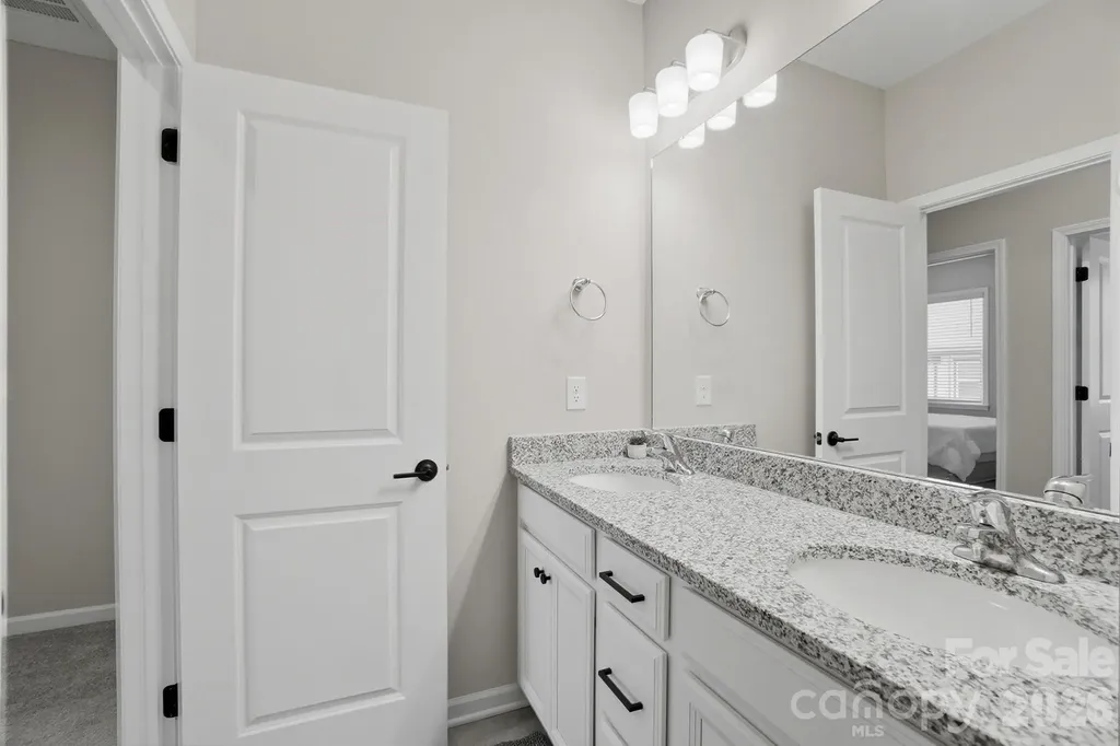 8928 Morning Mist Road Charlotte NC 28215