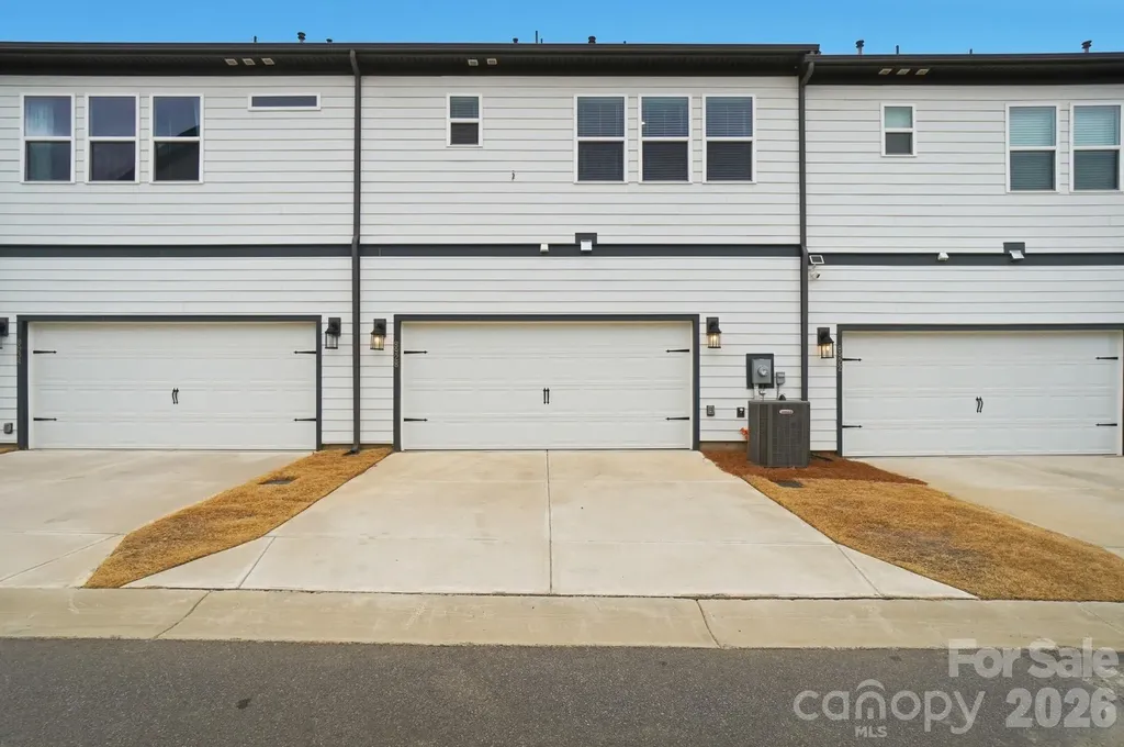 8928 Morning Mist Road Charlotte NC 28215