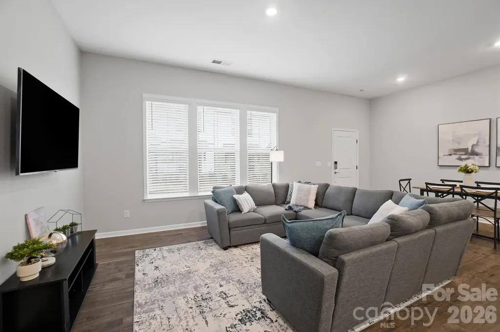 8928 Morning Mist Road Charlotte NC 28215