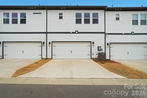 8928 Morning Mist Road Charlotte NC 28215