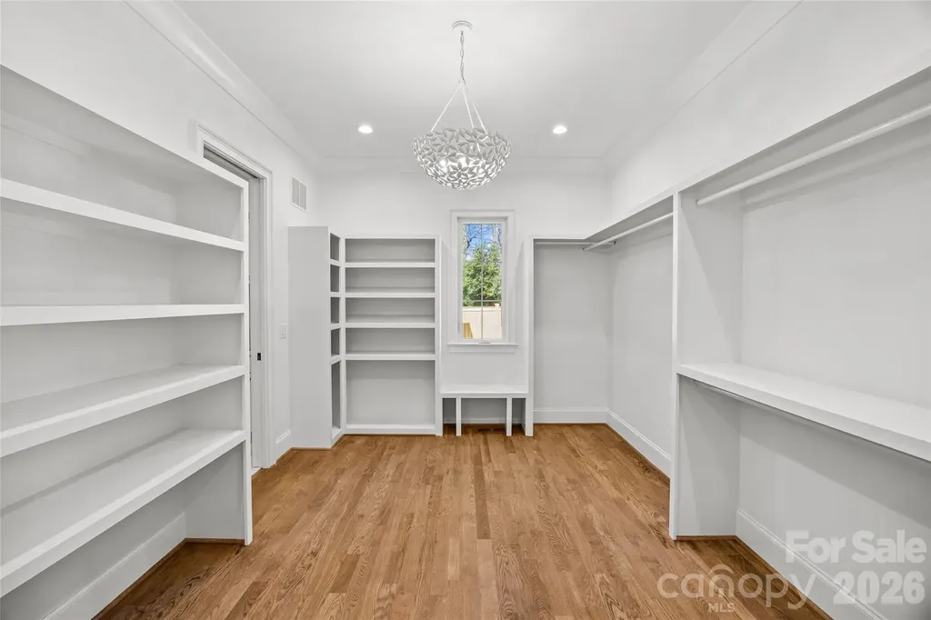 4715 Montclair Avenue Charlotte NC 28211