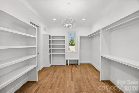 4715 Montclair Avenue Charlotte NC 28211