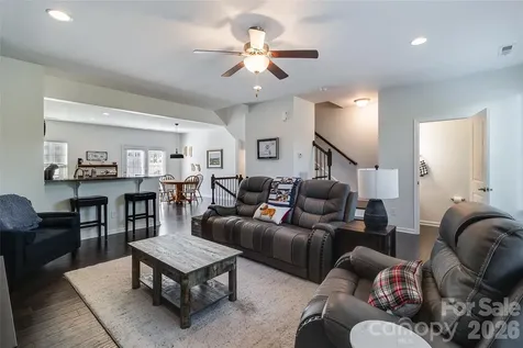 3022 Potomac River Parkway Charlotte NC 28217