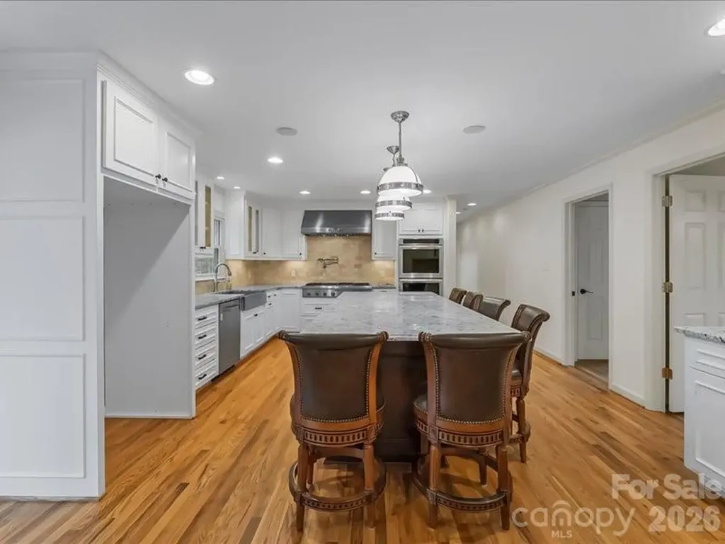 112 Parkland Street Morganton NC 28655