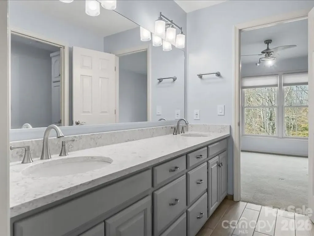 112 Parkland Street Morganton NC 28655