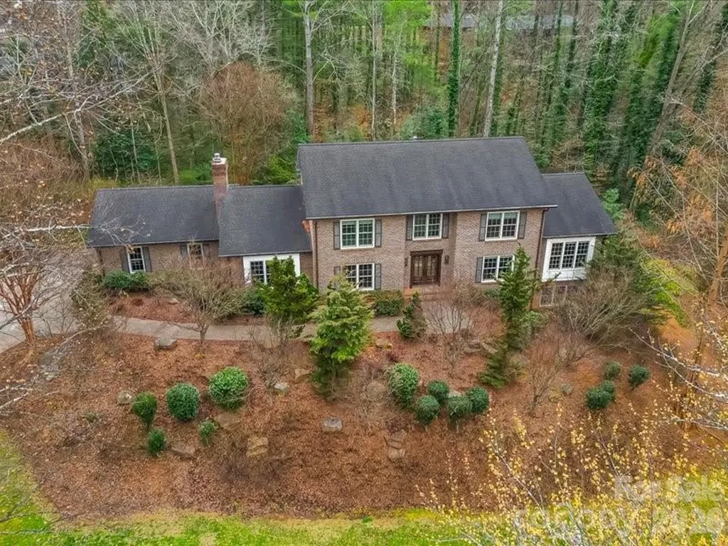 112 Parkland Street Morganton NC 28655
