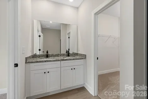 3625 Narrow Lane Charlotte NC 28215