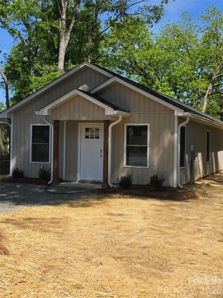 810 Long Street Albemarle NC 28001