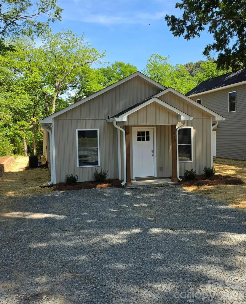 810 Long Street Albemarle NC 28001