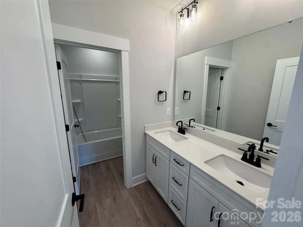 2215 Tabor Road Sherrills Ford NC 28673
