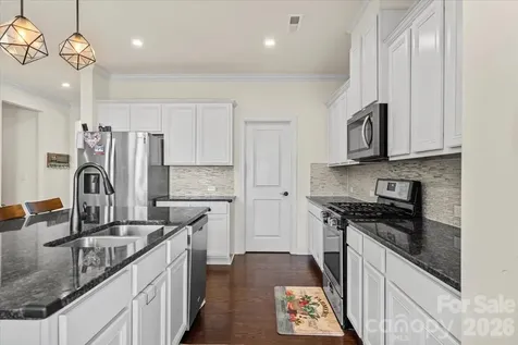 7222 Rupell Drive Charlotte NC 28273