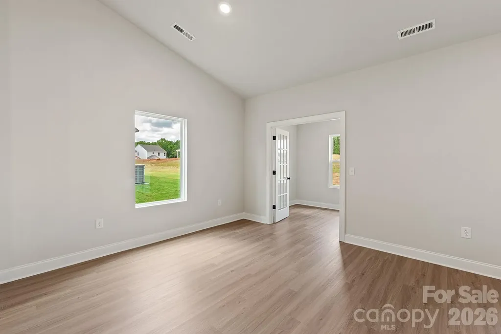 3629 Narrow Lane Charlotte NC 28215