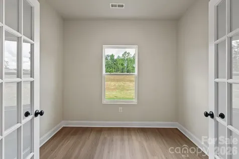 3629 Narrow Lane Charlotte NC 28215