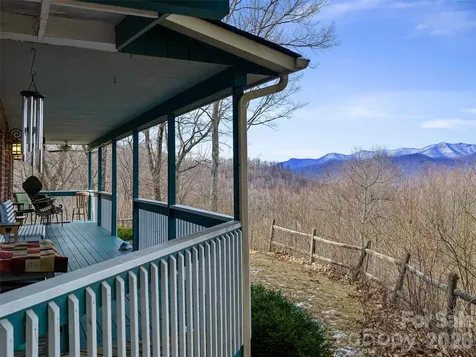 126 Wildflower Cove Drive Swannanoa NC 28778