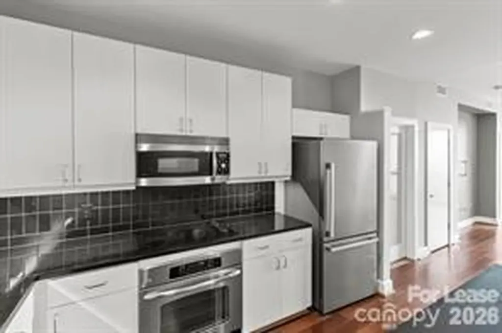 333 W Trade Street Charlotte NC 28202