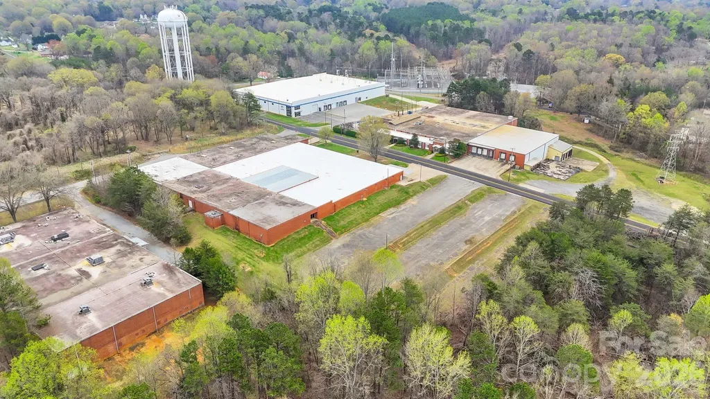 900 W Academy Street Cherryville NC 28021