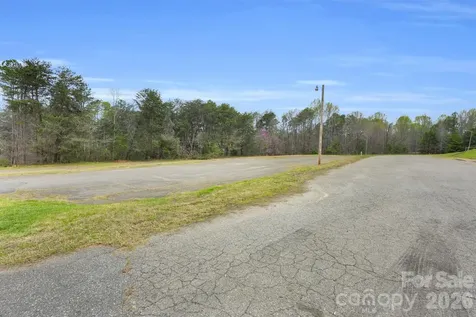 900 W Academy Street Cherryville NC 28021