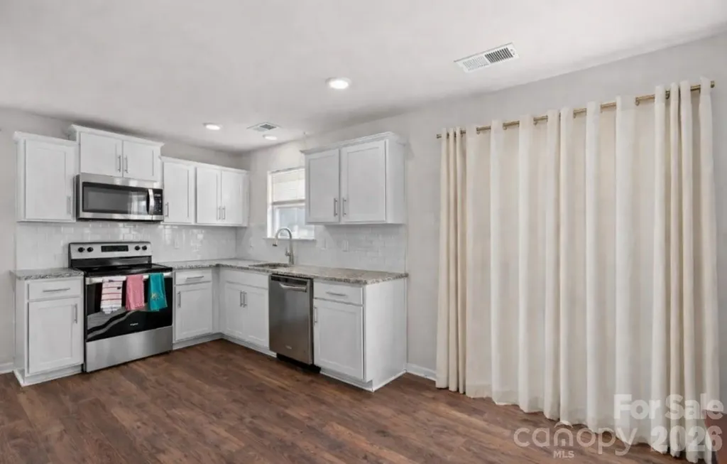 42 Benedict Lane Weaverville NC 28787