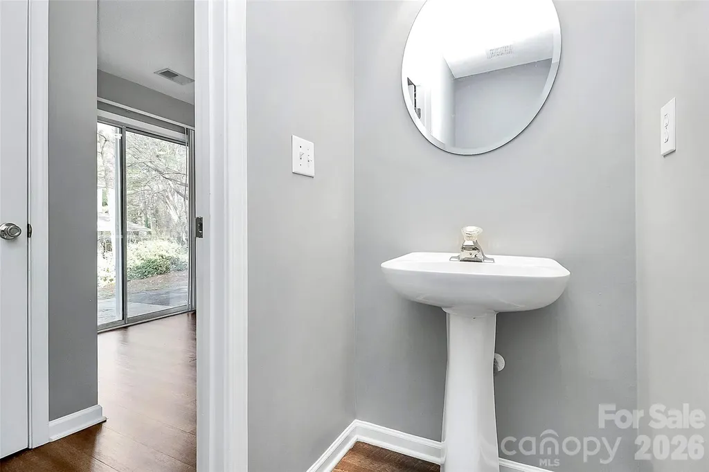 10739 Holly Ridge Boulevard Charlotte NC 28216