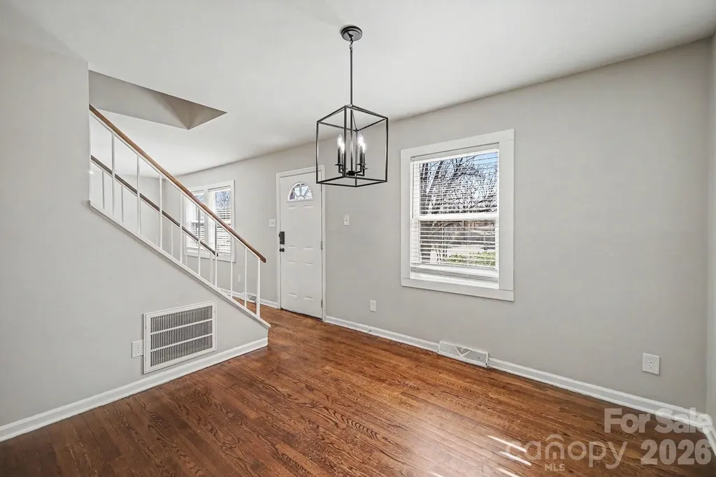 6626 Glenmoor Drive Charlotte NC 28214