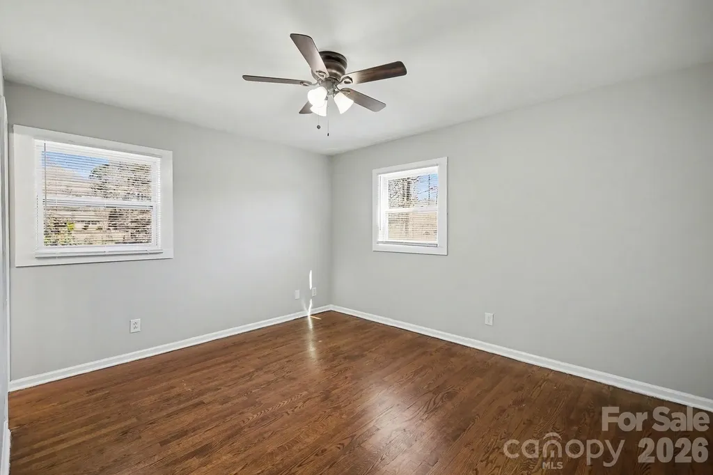 6626 Glenmoor Drive Charlotte NC 28214