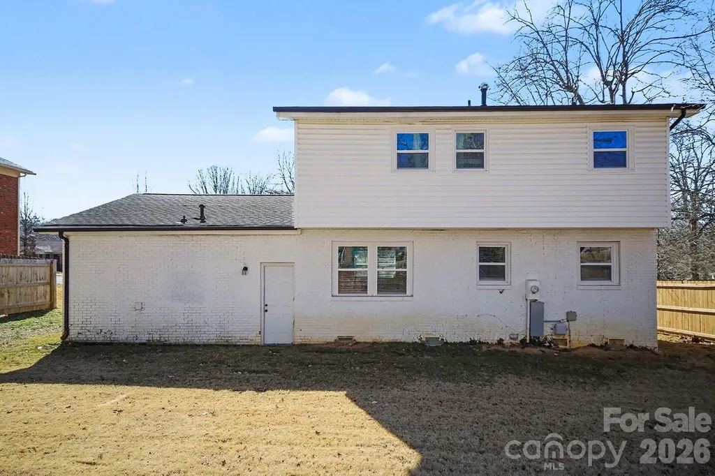 6626 Glenmoor Drive Charlotte NC 28214