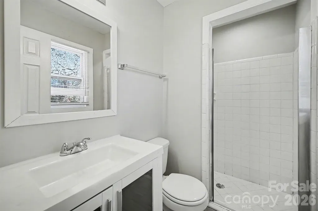 6626 Glenmoor Drive Charlotte NC 28214