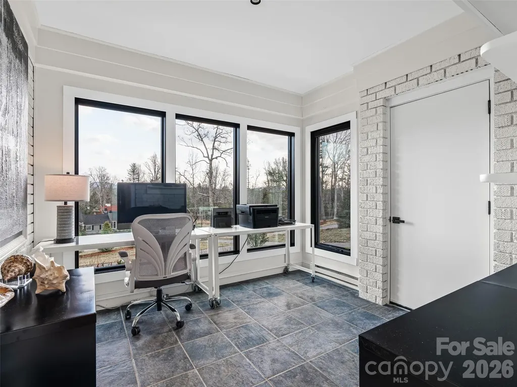51 Forest Road Asheville NC 28803