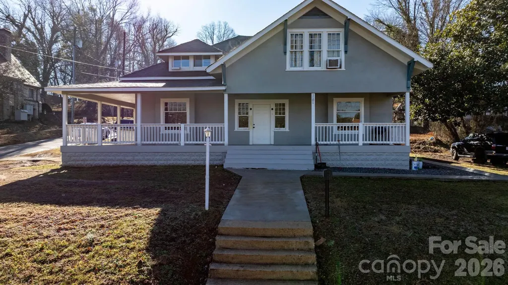 Lenoir NC, 1101 College Avenue SW